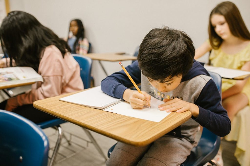 Tips Menghadapi Ujian Tengah Semester yang Efektif!