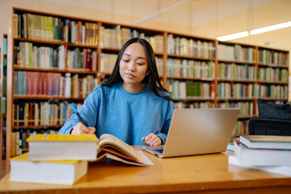Tips Cara Membaca di Perpustakaan Daerah Jakarta