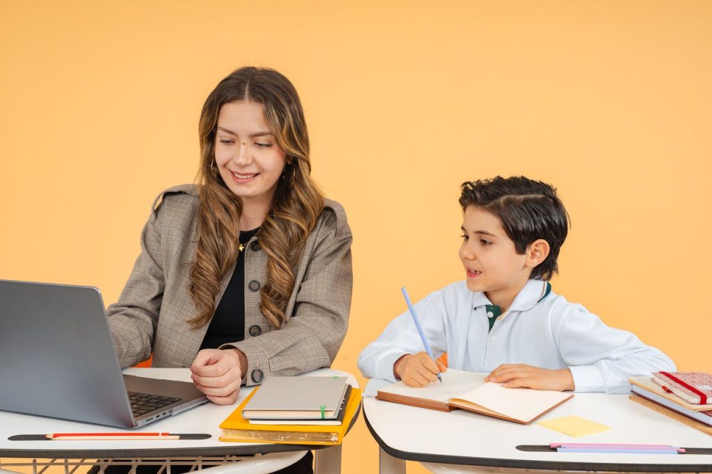 Persiapan Ujian Sekolah Makin Mantap dengan Guru Privat Berpengalaman dan Terpercaya